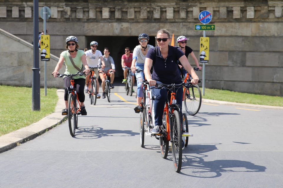 Budapest: Sunset guided bicycle ride - Price and what you’re actually getting for $33