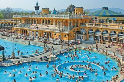 Budapest Széchenyi Thermal Spa Ticket - Your Entry Checklist: QR Code, Flip-Flops, Caps, and Rules That Catch People