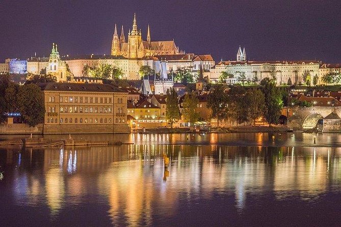 Budapest to Prague Private transfer with 2 hour sightseeing stop - What your English-speaking driver actually does (and doesn’t)