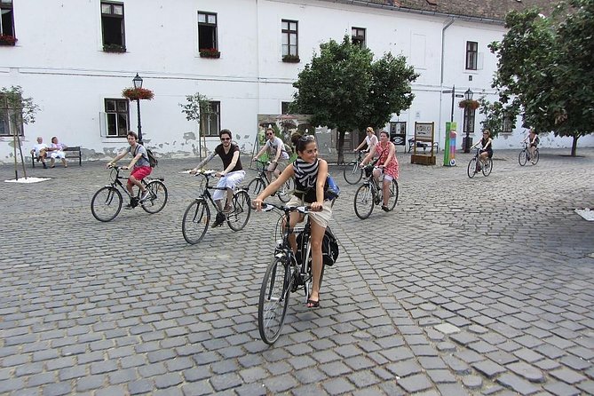 Budapest to Szentendre bike & boat tour - Bike comfort, route pacing, and the e-bike check before you pay