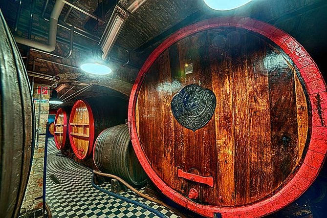 Budapest Tuk Tuk Tour with House of the Unicum Distillery Visit - Heroes’ Square: the photo stop that anchors your day