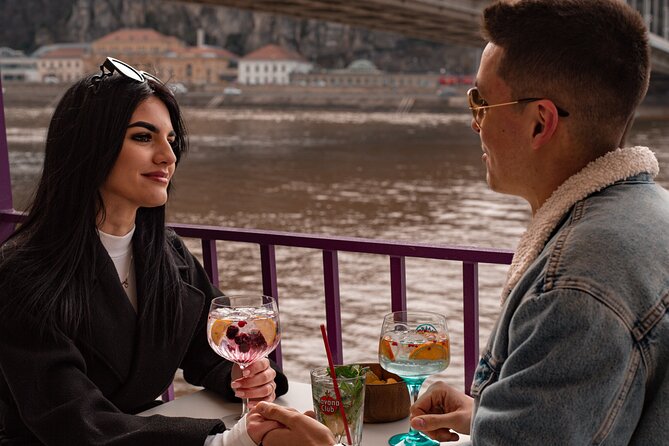 Budapest Unlimited Prosecco and Wine Cruise Day or Sunset Option - Boarding at Silverline Cruises: Dokk 11 is where the fun starts