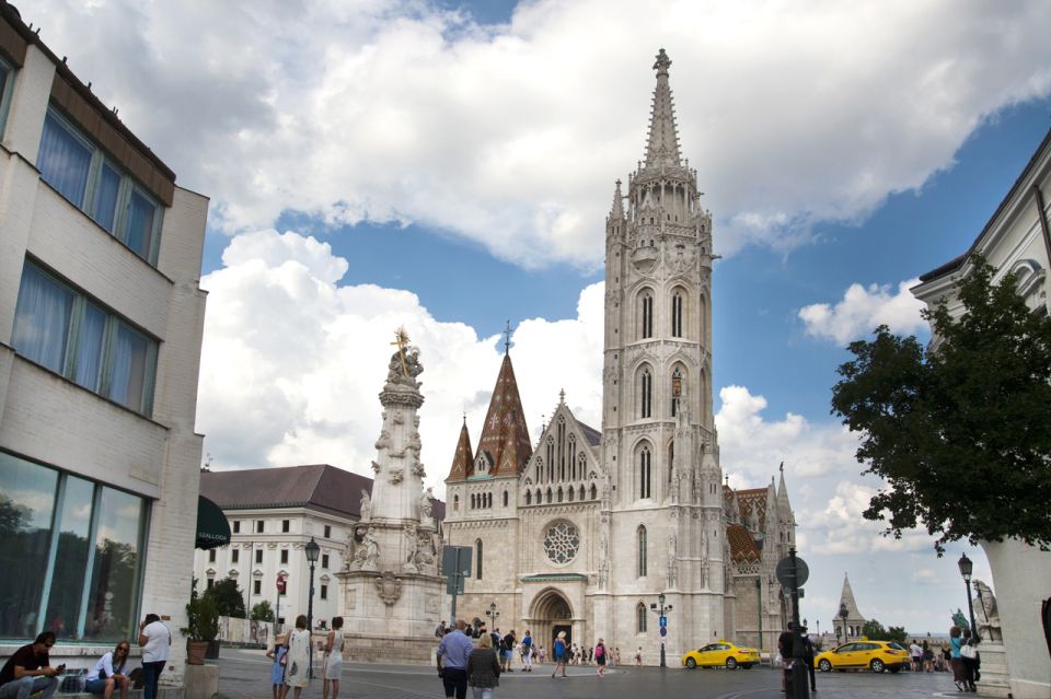 Budapest: Walking Tour in German - Why a German-Language Walk Works in Budapest