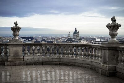 Budapest: Walking Tour in German - Pest Highlights: Leopoldstadt and the Chain Bridge Area