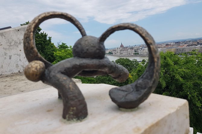 Budapest Walking Tour with Your Private Guide: 10+ Highlights - Why this Pest-to-Buda walk feels like time travel