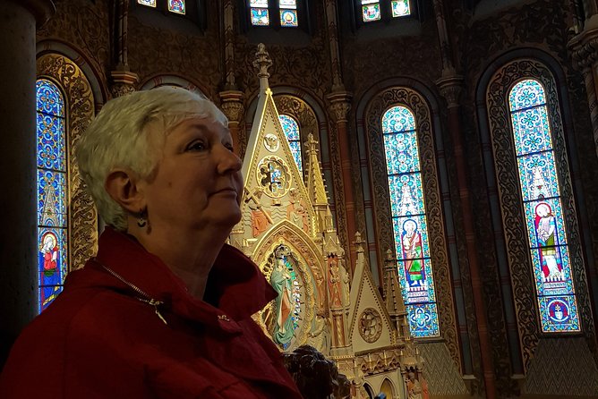 Budapest Walking Tour with Your Private Guide: 10+ Highlights - Széchenyi Lanchid (Chain Bridge) and the Academy area
