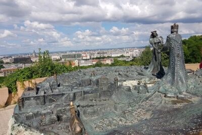 Budapest Walking Tour with Your Private Guide: 20+ Highlights - St. Stephen’s Basilica and the WWII-era stops: sacred space and civic memory
