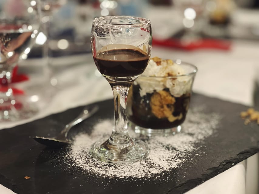 Budapest: Wine & Dine Cruise on the Danube - Gróf Széchenyi and the “wine-and-views” rhythm on the Danube