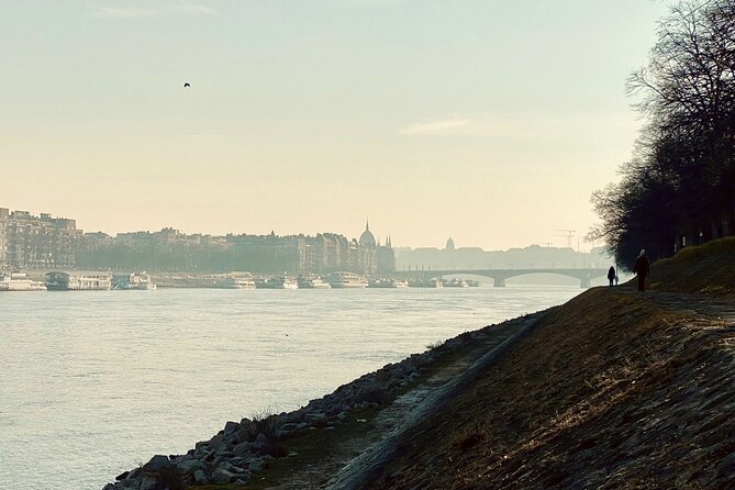Capital Budapest - Half Day Private Tour (4hr) - St Stephen’s Basilica, Deák Ferenc tér, and the Evening-Feeling District