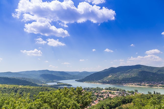 Danube Bend Full-Day Private Tour From Budapest - Szentendre: cobbled streets, baroque charm, and artists’ time