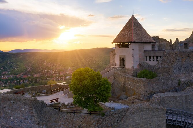 Danube Bend Full-Day Private Tour From Budapest - Who should book this Danube Bend private tour