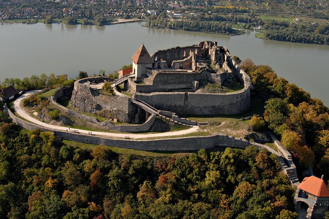Danube Bend Privately with full board - Visegrád Fortress: Lunch + Two Levels of Views