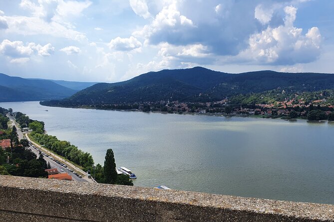 Danube Bend Tour by van - Stop 1: Esztergom Basilica and the crypt you won’t forget