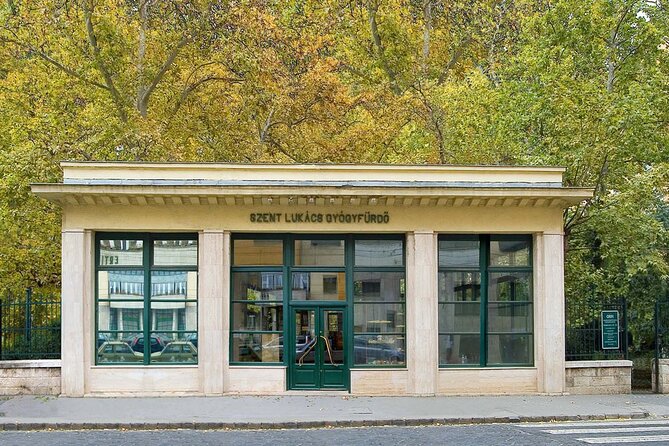 Full-Day Admission to Budapest Lukacs Thermal Bath - Getting value from the experience: timing, crowds, and choosing your mood