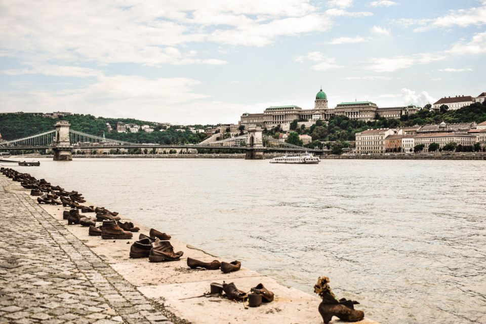 Full Day Budapest City Tour with Lunch, Wine & Dessert - Andrássy Avenue and the Chain Bridge: the walk that connects grand views to river life
