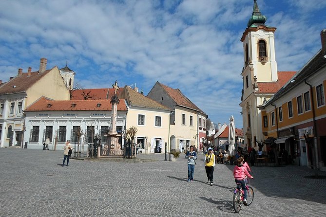 Godollo Sisi Castle and Szentendre Full-Day Private Tour from Budapest - The guided palace tour: rooms that explain Sisi’s daily life