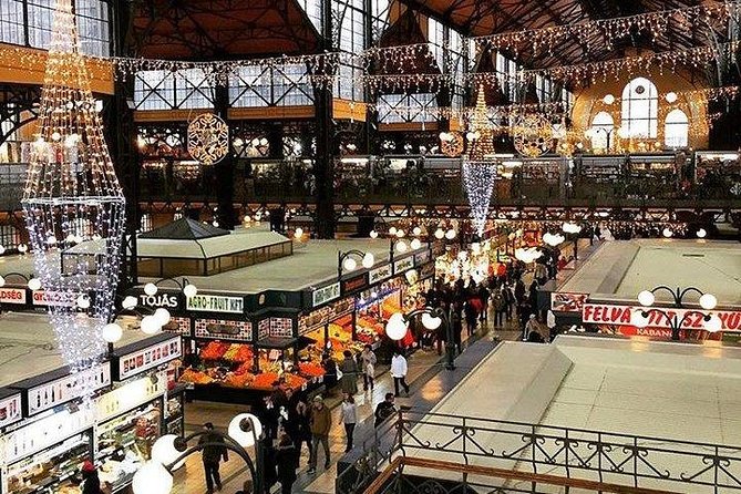 Gourmet Market Walk at the Great Market Hall of Budapest - Tasting strategy: how to use samples to shop smarter