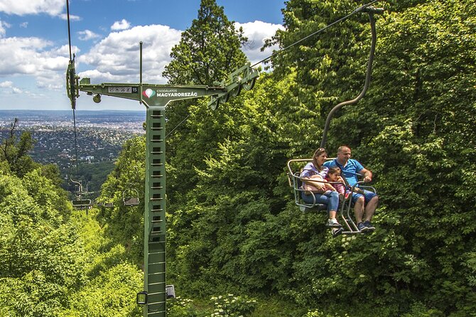 Hiking + Chairlift ride + viewpoints in Budapest - Pacing, group size, and the guide factor (Zsolt is a highlight)