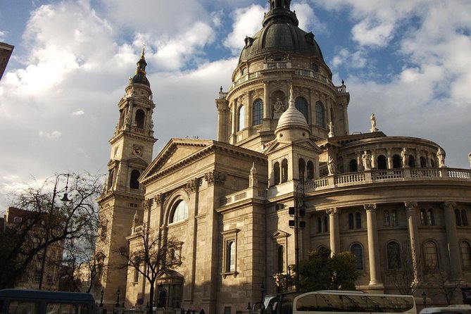 Historical and Cultural Guided Tour of Budapest - A day that actually teaches you how to read Budapest