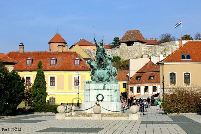 Home to Bull's Blood red wine! Eger with winetaste private tour - Minorita Templom and the Eger baroque art stop