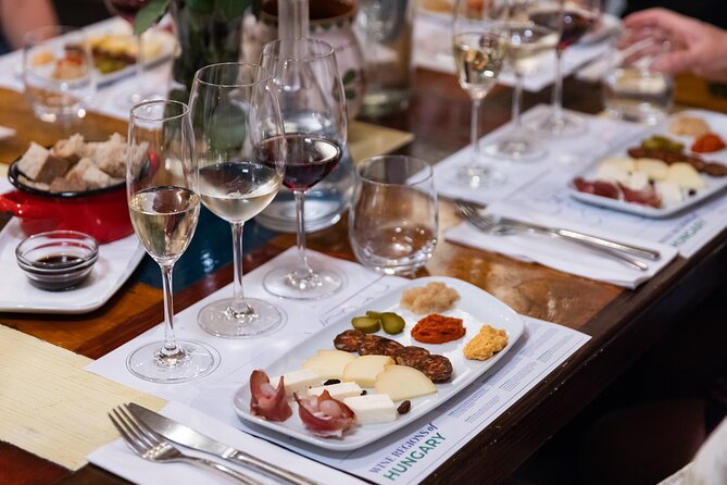 Palace District Evening Culinary, Wine, and History Walk - Key Things to Know Before You Go