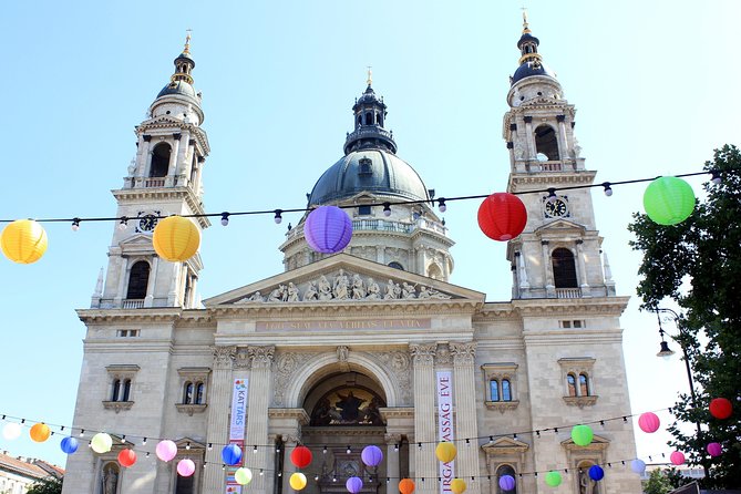 Private Budapest All In One Walking Tour with Strudel Stop - Szechenyi Baths and Pool: a quick look at why Budapest loves bathing