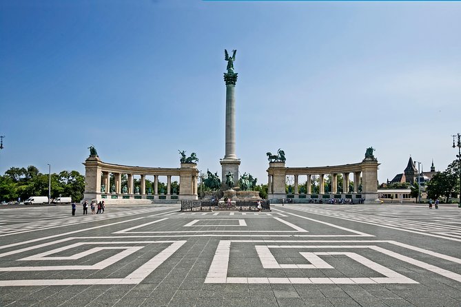 Private Budapest Bike Tour with Cafe Stop - Value for the price: what you’re really paying for