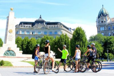 Private Budapest E-Bike Tour - Meet at Yellow Zebra: the start-to-ride experience