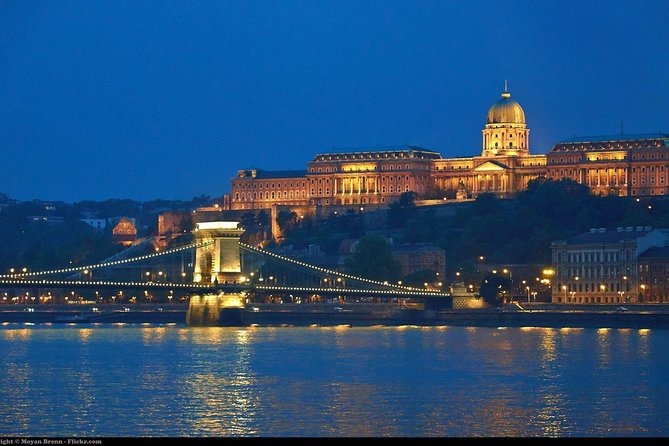 Private Budapest Sightseeing Tour: Royal Castle, Heroes Square, Chain Bridge - City Park, Vajdahunyad Castle, and St Stephen’s Basilica