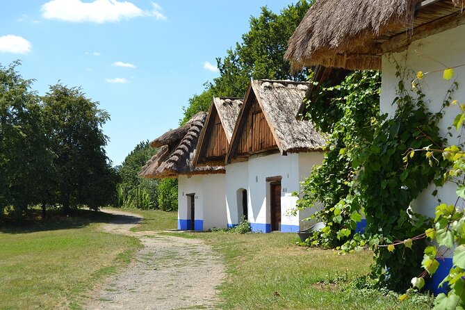 Private day trip: Budapest to Szentendre, Visegrad and Esztergom - Driver vs. guide: when this transfer feels perfect (and when it doesn’t)