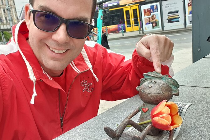 Private Family Friendly Walking Tour with Children in Budapest - Snacks and the Mini-Guide Option for When Kids Need a Reset