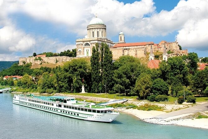 Private or SmallGroup Budapest Danube Bend Tour Lunch and Cruise - Pickup and timing: what to expect from your morning in Budapest