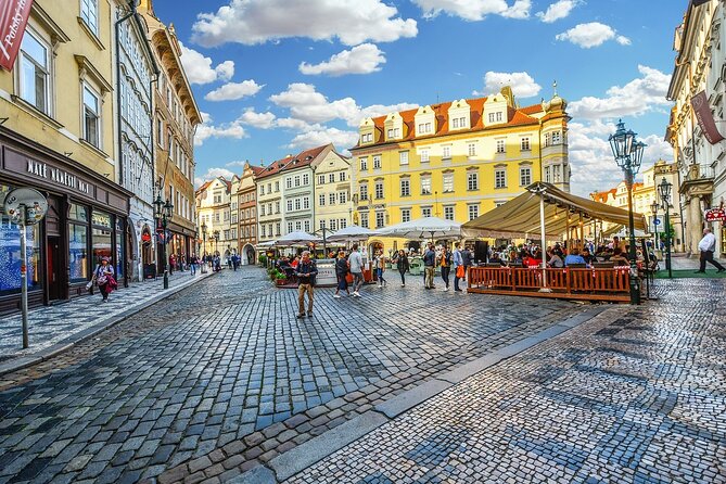 Private Transfer from Budapest to Prague with 2 hours for sightseeing - Who This Transfer Is Best For (and Who Should Skip It)