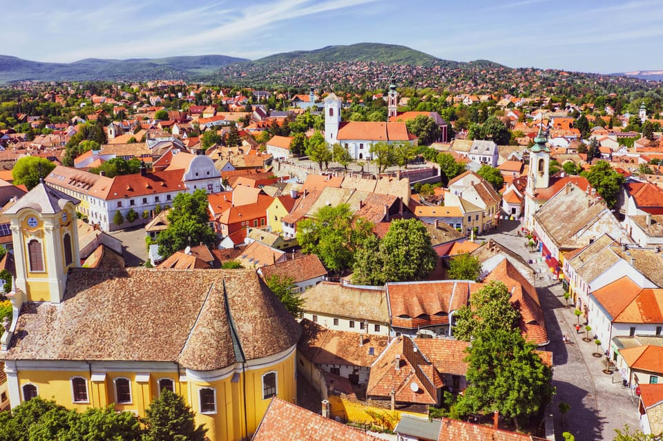 Private trip: Budapest to Szentendre, Visegrád & Esztergom - The driver experience: English guidance without a formal guide license