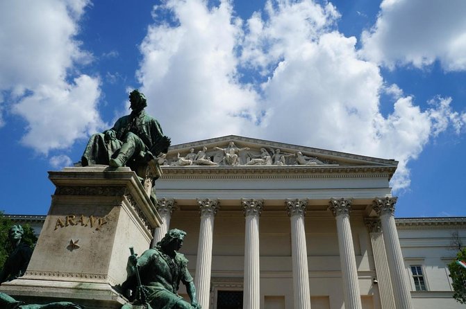 Rise Against the Soviet: The 1956 Revolution - Private Tour - Key things you’ll notice on this tour