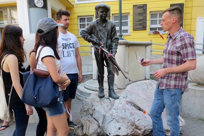 Rise Against the Soviet: The 1956 Revolution - Private Tour - Bem Square and Buda-side intellectual life: students, rallies, and cafés