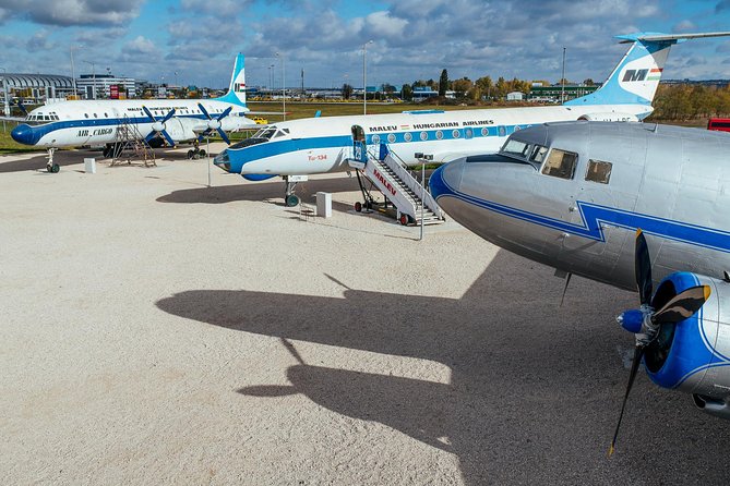 Skip the Line: Aeropark Aviation Museum Entrance Ticket - Getting there: Bus 200E, easy drop-off points, and free parking