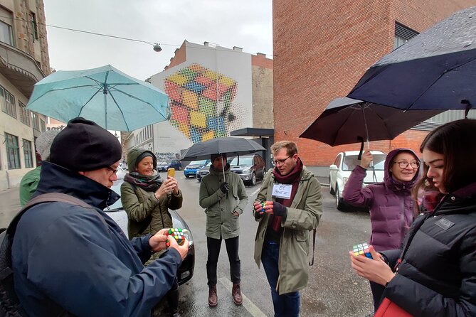 Street Art and Alternative Tour in Budapest - Narrow Streets, Slow Stops: What You’ll See Along the Way