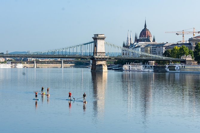 Sunrise SUP to the heart of Budapest - Meeting near the Elizabeth Bridge area: setup happens quickly