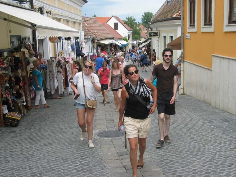 Szentendre Bike & Train Tour by Budapest Bike Breeze - Szentendre arrives: a medieval-feeling town with an easy pace