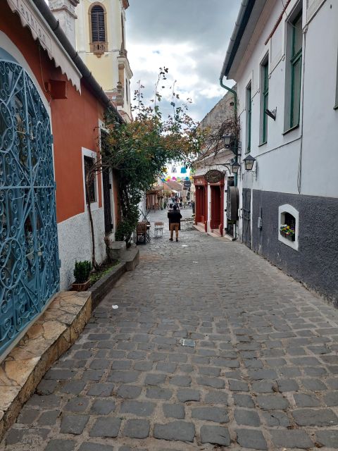 Szentendre: Half-Day Private Tour from Budapest - The Included Food Break: Langosh, Cake, or Ice Cream