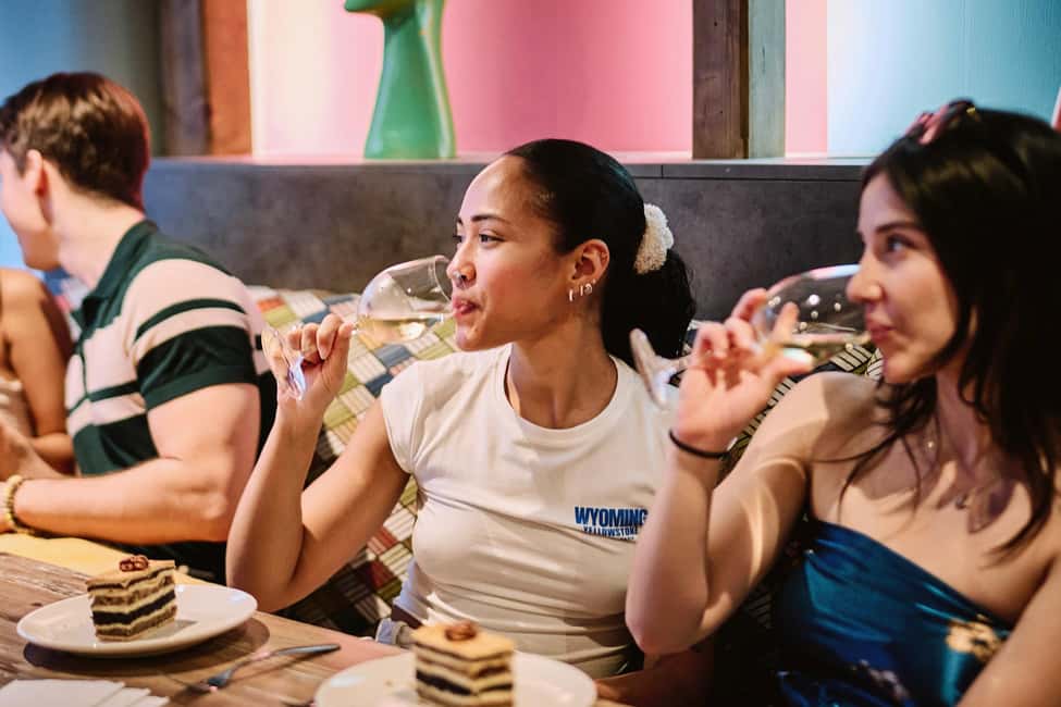 Tipsy Guided Food Tour with Drinks Included in Budapest - Vegetarian Options: What’s Possible and What You Need to Ask