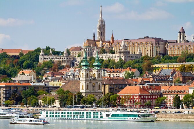 Welcome to Budapest 3 hrs Must See Private Tour by car - The State Opera moment: why a quick look can still pay off